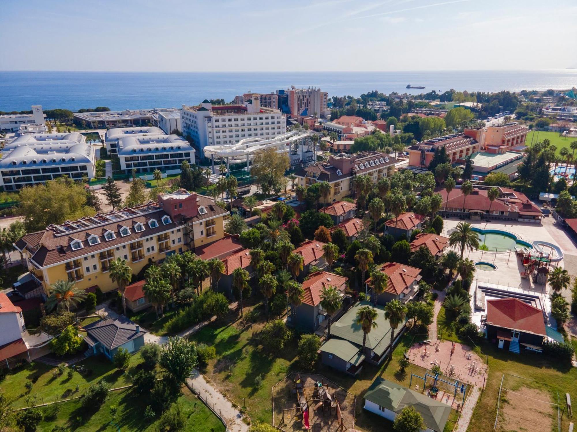 Mir'Amor Garden Resort Hotel Antalya Exteriör bild